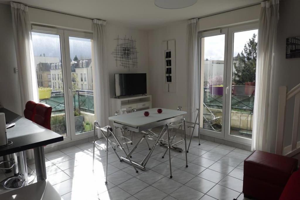 Duplex Art Place, Olympics 2024 Les Clayes-Sous-Bois Ngoại thất bức ảnh
